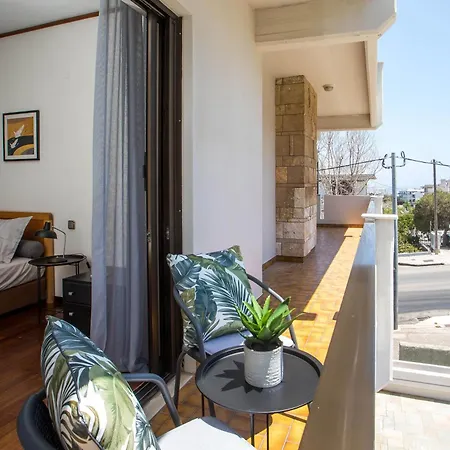 Elegant Spacious Apartment In Rhodes With Balcony עיר רודוס