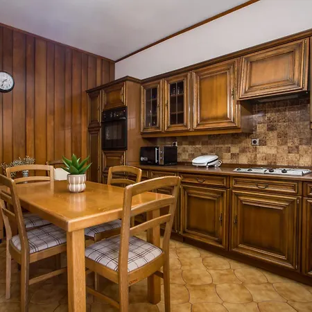Elegant Spacious Apartment In Rhodes With Balcony דירה עיר רודוס
