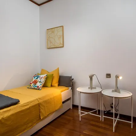 דירה Elegant Spacious Apartment In Rhodes With Balcony