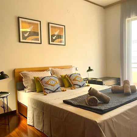 דירה Elegant Spacious Apartment In Rhodes With Balcony *