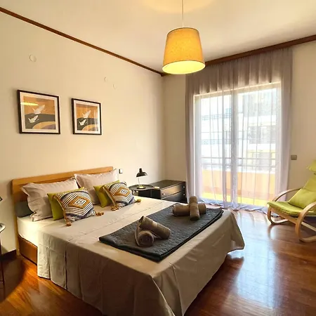 Elegant Spacious Apartment In Rhodes With Balcony דירה