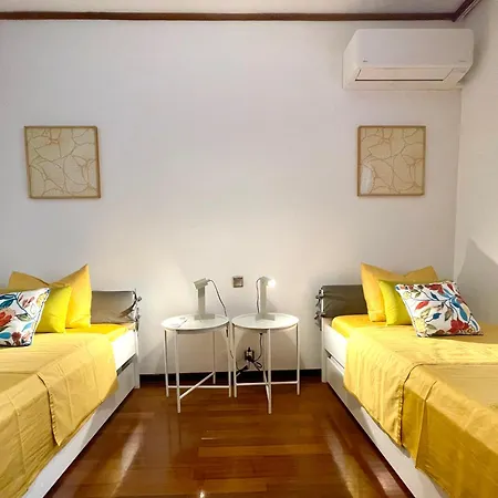 Elegant Spacious Apartment In Rhodes With Balcony עיר רודוס